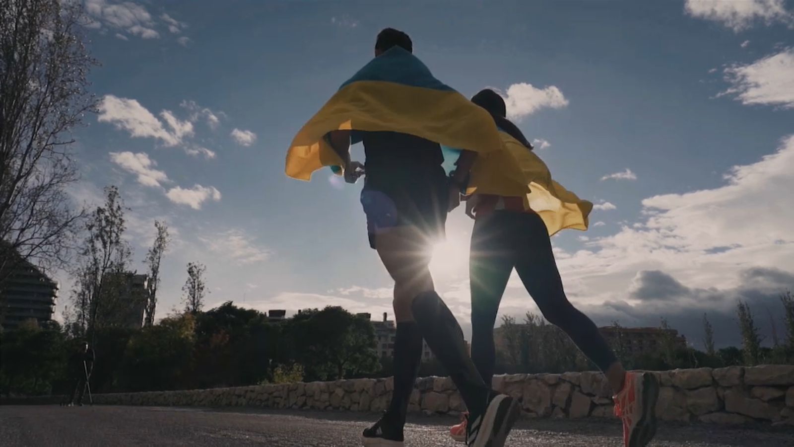 Dos ucraïnesos participaran a la marató per a visibilitzar la guerra d'Ucraïna